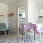 Ola Aparthotel 4*
