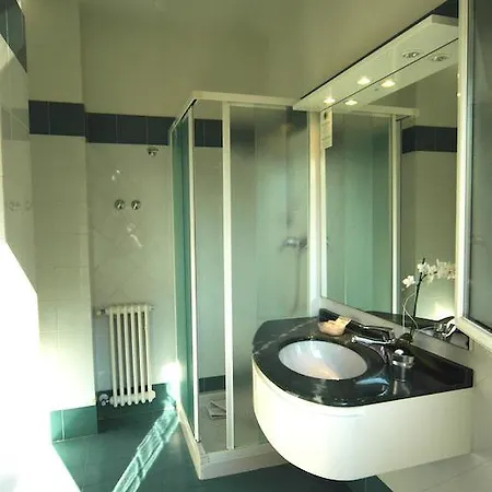 アパートホテル Ola 3*