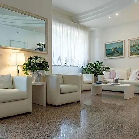 Apart-hotel Ola
