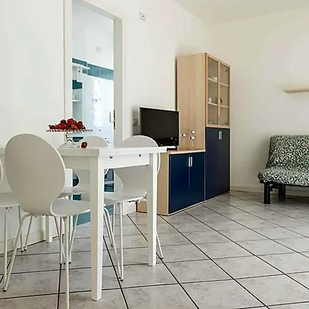 Ola Apart-hotel 4*