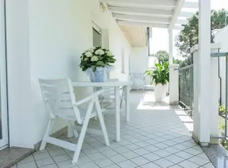 Apart-hotel Ola