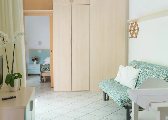 Ola Apartmanhotel 3*